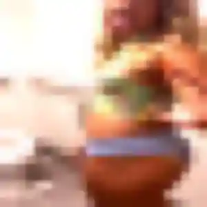 Photo perso de Amira, 45 ans à Roullet-Saint-Estèphe - plan discret