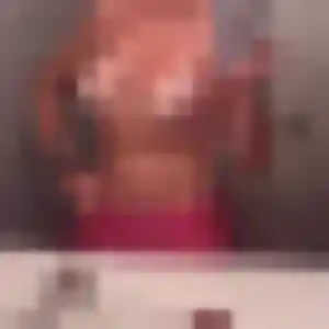 Coumba, fille de 19 ans veut rencontre adulte à Roumare