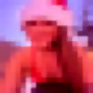 Funke (33 ans) à Rousson attend un rencontre adulte maintenant