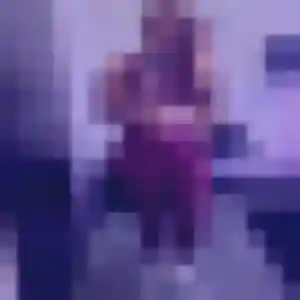 Lucinda, 23 ans, en ligne à Rouvroy pour un rencontre adulte