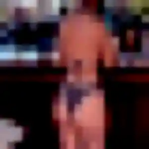 Adeline (27 ans) à Saché propose un rencontre adulte aujourd'hui