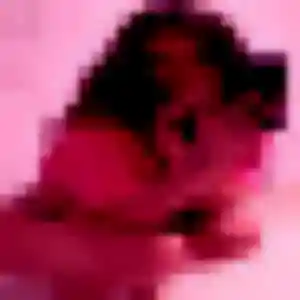 Aya (19 ans) à Saclay propose un rencontre adulte rapidement