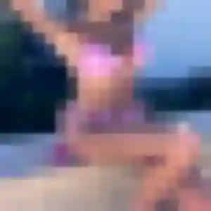 Photo sexy de Rokhaya, 35 ans à Saint-Aignan-Grandlieu - plan discret