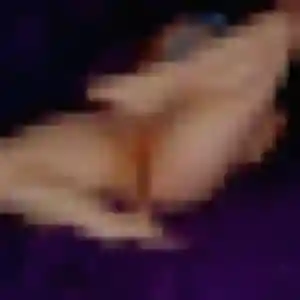 Photo de Sixtine à Saint-Ambroix (23 ans) - rencontre adulte anonyme