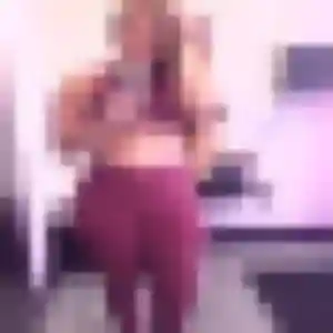 Folake, 34 ans, disponible à Saint-André pour une rencontre coquine