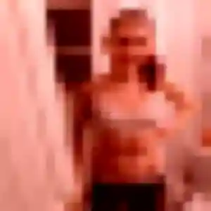 Maëva, 43 ans, en ligne à Saint-André-de-la-Roche pour une rencontre coquine