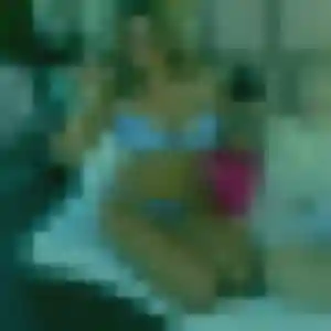 Aya, 19 ans, en ligne à Saint-André-et-Appelles pour un rencontre adulte