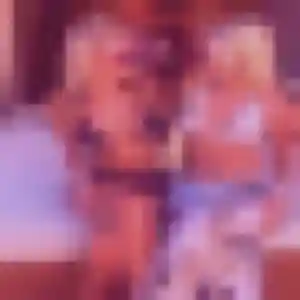 Photo de Louisette à Saint-André-sur-Cailly (29 ans) - rencontre adulte anonyme