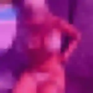 Wanjiku, femme de 27 ans cherche rencontre adulte à Saint-Aubin-sur-Mer
