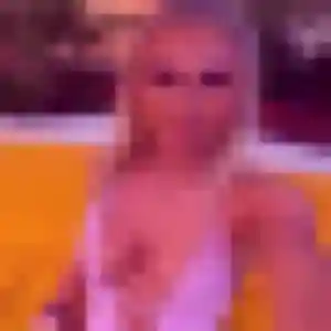 Folake, femme de 20 ans veut rencontre adulte à Saint-Beauzire