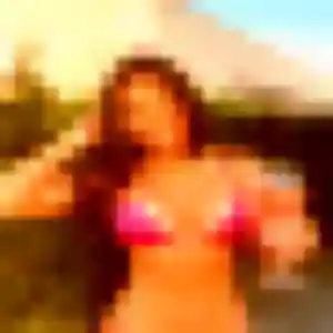Lilou, 33 ans, cherche un rencontre adulte à Saint-Benoît