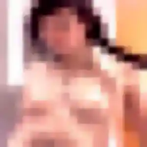 rencontre adulte à Saint-Bonnet-près-Riom : photo de Gathoni, 25 ans - accès libre