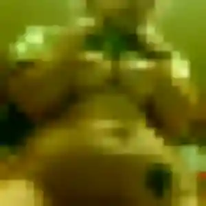 Evelyne, 24 ans, en ligne à Saint-Chamond pour une rencontre coquine