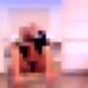 Contacte Yasmine, 22 ans à Saint-Chaptes en privé