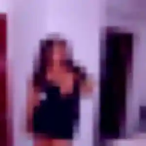 Photo sexy de Coumba, 29 ans à Saint-Clair-du-Rhône - rencontre coquine