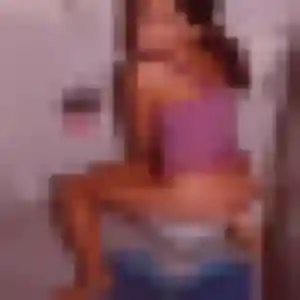 Jolie Coumba, 36 ans à Saint-Clet - la contacter