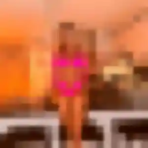 Divine, 29 ans, disponible à Saint-Eustache-la-Forêt pour une rencontre coquine