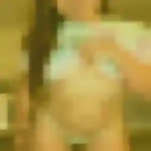 Suzanne de Saint-Fromond, 31 ans - rencontre adulte discret