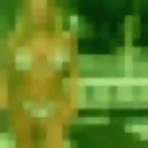 Aurore, 20 ans, en ligne à Saint-Genis-de-Saintonge pour une rencontre coquine
