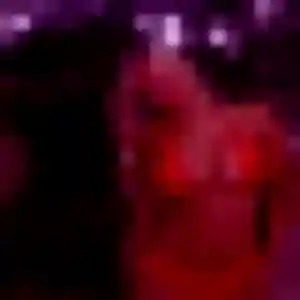 Ursula, femme de 34 ans cherche rencontre adulte à Saint-Gervais-en-Belin