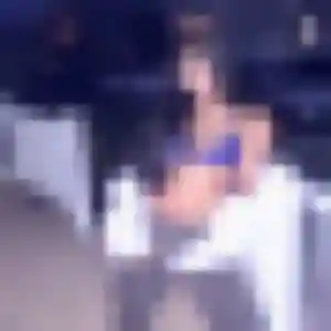 Photo de Hélène à Saint-Hilaire-les-Places (20 ans) - rencontre adulte discret