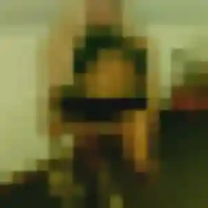 Eugénie (24 ans) à Saint-Jean-le-Vieux cherche un rencontre adulte rapidement