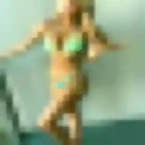 Michèle, femme de 21 ans cherche rencontre adulte à Saint-Jory