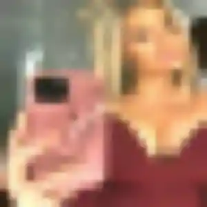 Photo de Yolande à Saint-Jory (44 ans) - rencontre adulte sans inscription