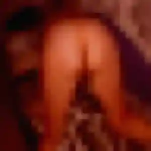 Seynabou, 23 ans, dispo pour rencontre adulte à Saint-Léger-du-Bourg-Denis