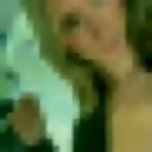 Sixtine de Saint-Léon, 28 ans - rencontre adulte discret
