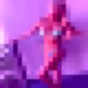 Saly, 40 ans, connectée à Saint-Maclou pour un rencontre adulte