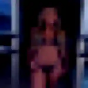Faustine (19 ans) à Saint-Magne-de-Castillon cherche une rencontre rapidement