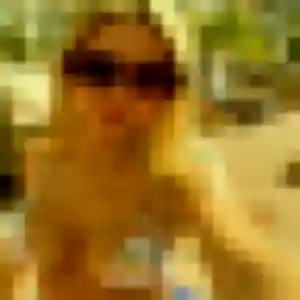 Photo de Jessica à Saint-Martin-le-Gréard (30 ans) - rencontre adulte anonyme