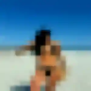 Contacte Déla, 19 ans à Saint-Ouën-des-Toits gratuitement