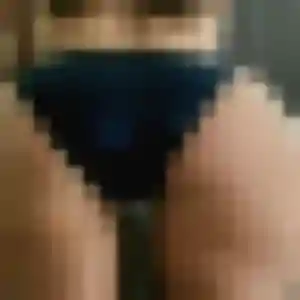 Ngoné, 31 ans, connectée à Saint-Palais pour une rencontre coquine