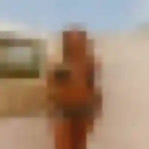 Photo de Béatrice à Saint-Parres-aux-Tertres (26 ans) - rencontre adulte anonyme