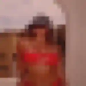 Charmante Wangari, 40 ans à Saint-Paul-Mont-Penit - la contacter