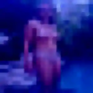 Ehui, 27 ans, dispo pour rencontre adulte à Saint-Remèze