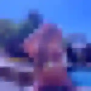 Wambui de Saint-Rémy-sur-Avre, 21 ans - rencontre adulte sans lendemain