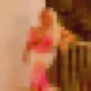 Adjoua de Saint-Sylvestre-sur-Lot, 22 ans - rencontre adulte sans prise de tête