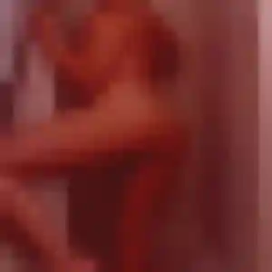 Amara, 24 ans, cherche un rencontre adulte à Saint-Victor-de-Cessieu