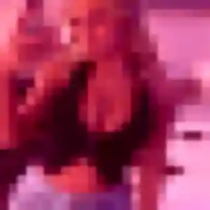 Rejoins Laura, 20 ans à Saint-Vran gratuitement