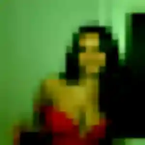 Perpétue, femme de 19 ans propose rencontre adulte à Sainte-Anne-sur-Vilaine