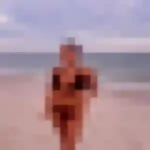 Photo de Suzanne à Sainte-Bazeille (28 ans) - rencontre adulte discret