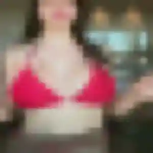 Nadia (39 ans) à Sainte-Foy-d'Aigrefeuille cherche une rencontre aujourd'hui