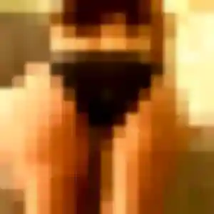 Zawadi, fille de 22 ans veut rencontre adulte à Sainte-Gemme