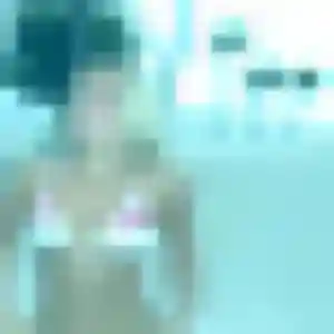 Gnilane, 19 ans, connectée à Sainte-Gemme-Moronval pour une rencontre coquine