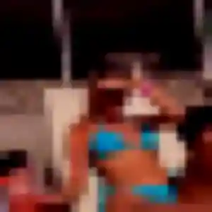 Rokia (23 ans) à Sales propose une rencontre ce soir