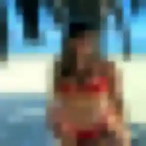 Ablavi, 21 ans, dispo pour rencontre adulte à Salignac