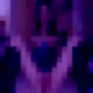 Louna, 42 ans, en ligne à Sanguinet pour une rencontre coquine